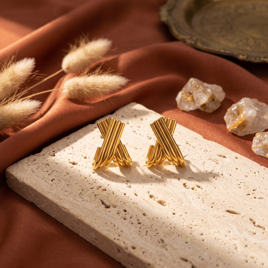 The Xenia Ribbed Earrings