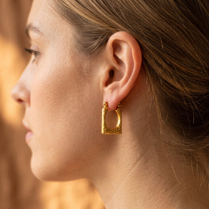 The Elara Hammered Gold Earrings